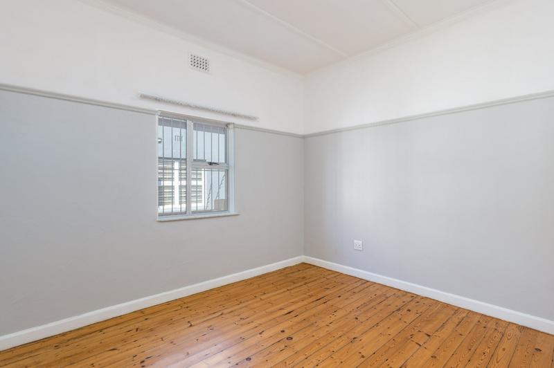 2 Bedroom Property for Sale in University Estate Western Cape